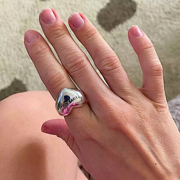 Sterling Silver Plated Love Me Heart Bubble Ring - Picture 5 of 9